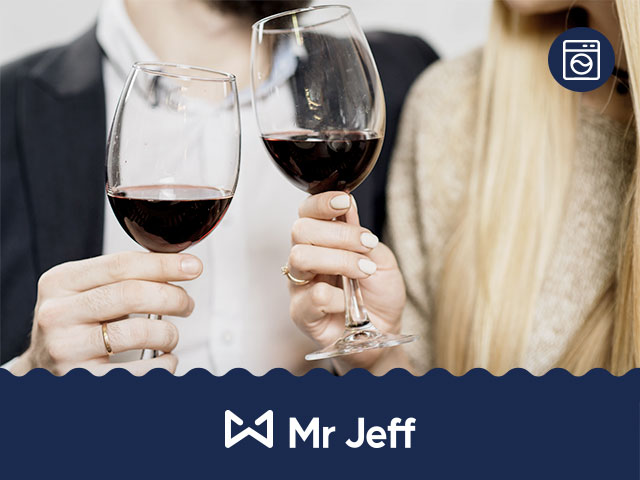 Cómo quitar manchas de vino tinto con 9 productos caseros • Jeff